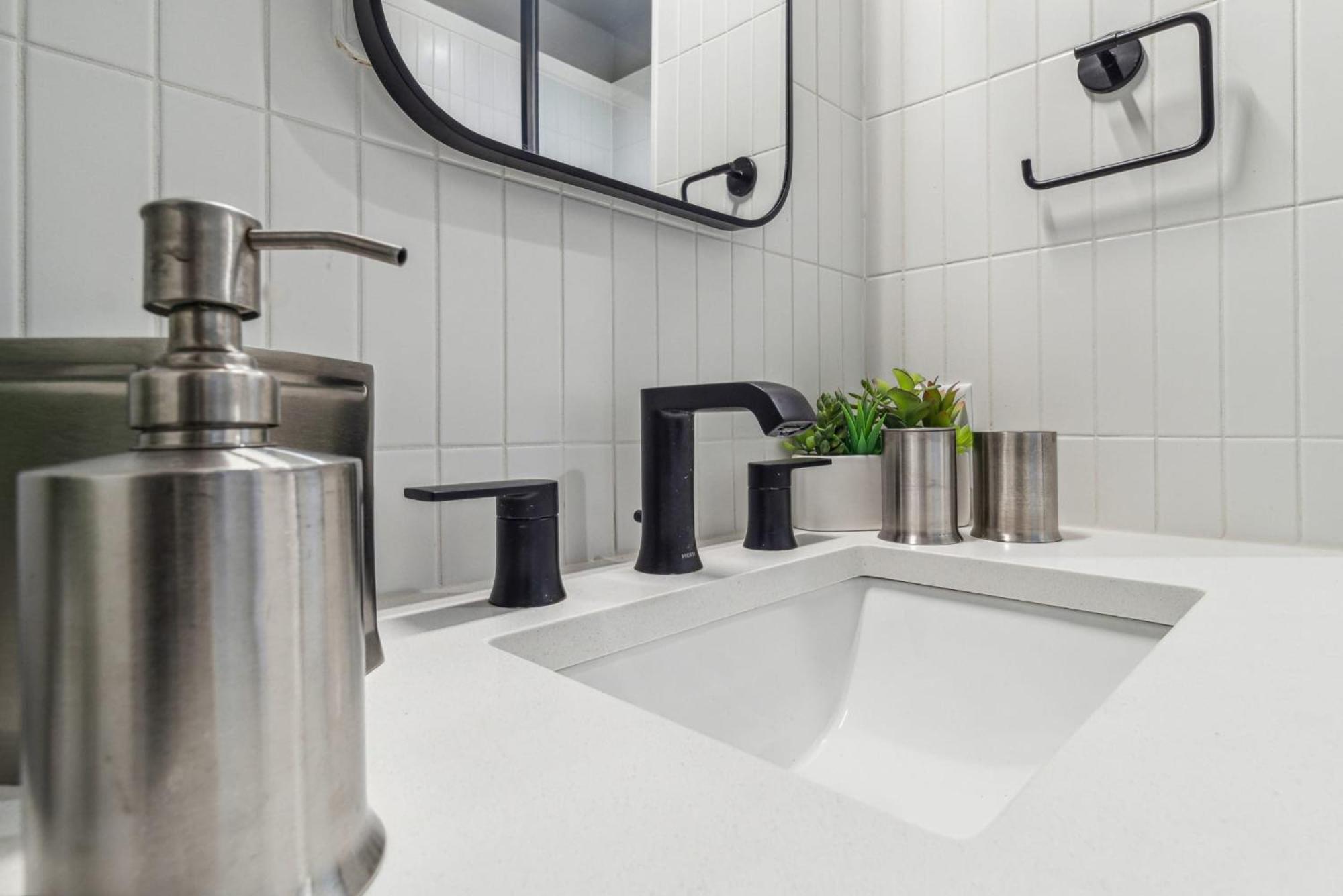 Contemporary City Living Apartments In Nashville Exteriér fotografie
